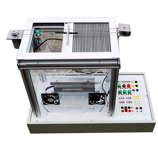 打破傳統(tǒng)教學(xué)模式，體驗互動式PLC實驗臺學(xué)習(xí)。(圖2)